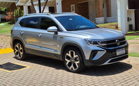 VOLKSWAGEN TAOS 1.4 250 TSI TOTAL FLEX HIGHLINE AUTOMÁTICO